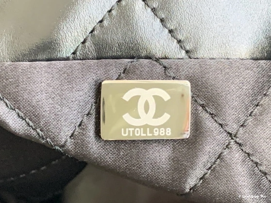 First Bag Ru HANDBAG 22 CHANEL SMALL 0822